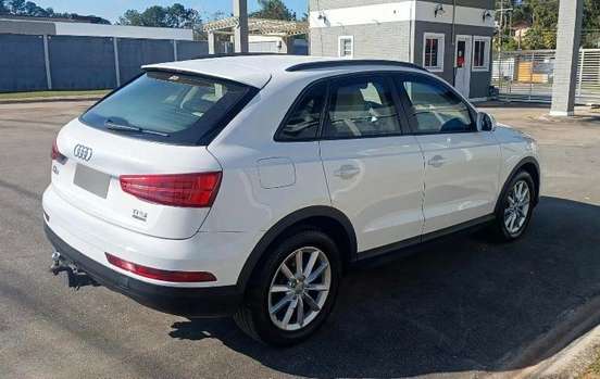 AUDI-Q3-2015