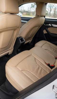 AUDI-Q3-2015
