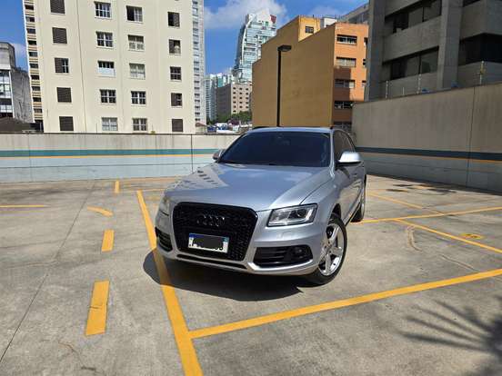 AUDI-Q5-2015