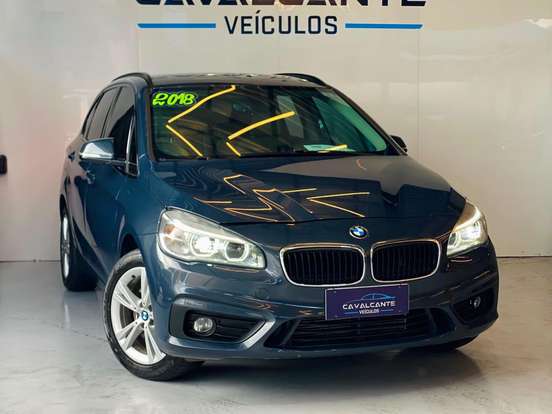 BMW-220i-2.0 CAT GP 16V TURBO ACTIVEFLEX 4P AUTOMÁTICO BMW-220i-2017