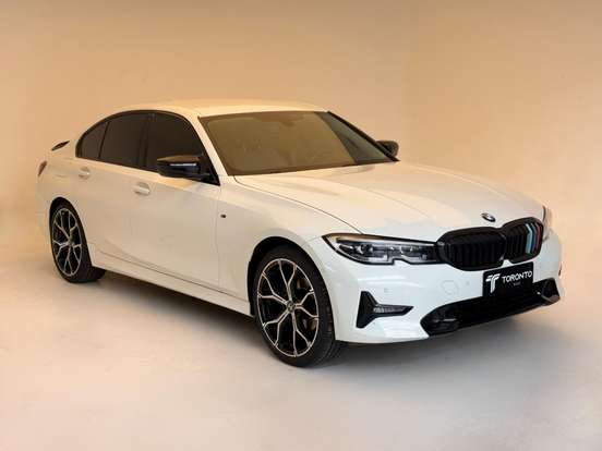 BMW-320i-2019