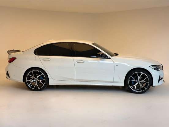 BMW-320i-2.0 16V TURBO GASOLINA SPORT AUTOMÁTICO BMW-320i-2019