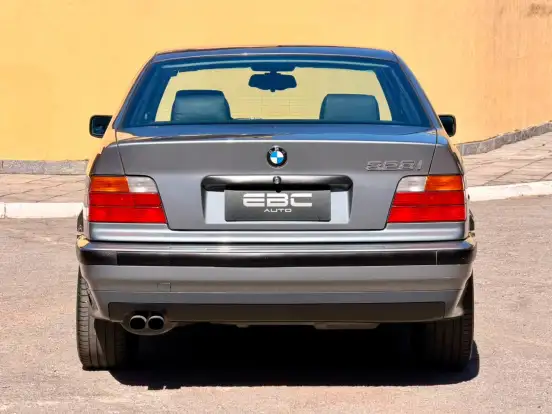 BMW-328i-2.8 SEDAN 24V GASOLINA 4P AUTOMÁTICO BMW-328i-1996