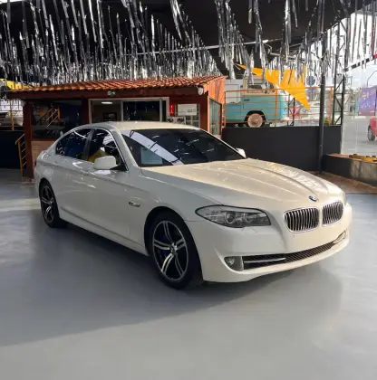 BMW 528i 2.0 16V GASOLINA 4P AUTOMÁTICO BMW 528i 2.0 16V GASOLINA 4P AUTOMÁTICO