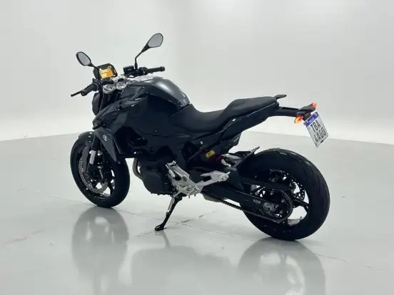 BMW-F 900 R SPORT PLUS-2025