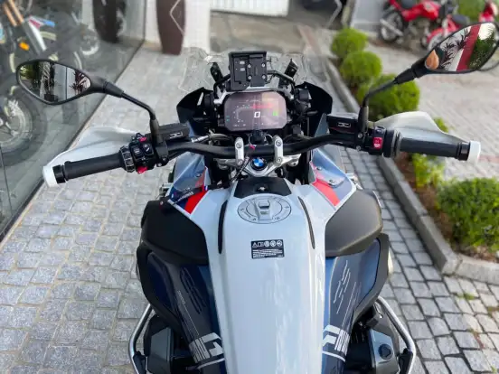 BMW-R 1250 GS ADVENTURE PREMIUM BMW-R 1250 GS ADVENTURE PREMIUM-2023
