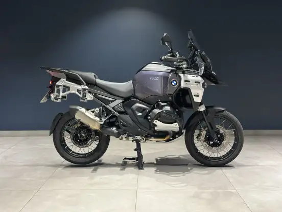 BMW-R 1300 GS ADVENTURE TRIPLE BLACK-2025