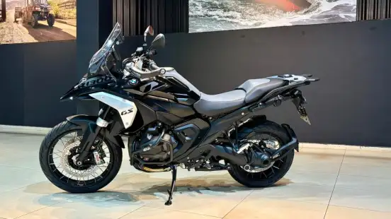 BMW-R 1300 GS TRIPLE BLACK BMW-R 1300 GS TRIPLE BLACK-2024
