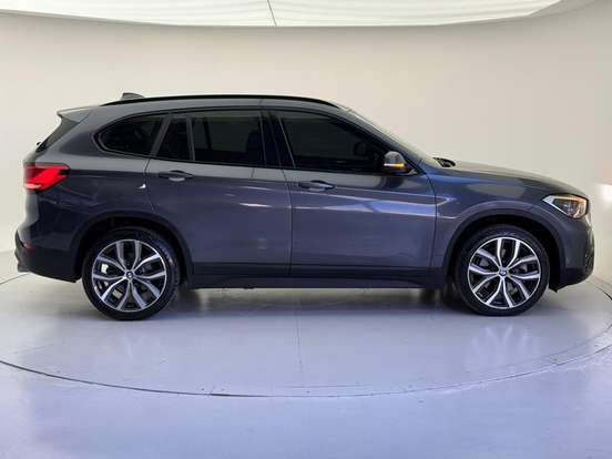 BMW-X1-2.0 16V TURBO ACTIVEFLEX SDRIVE20I GP 4P AUTOMÁTICO BMW-X1-2022