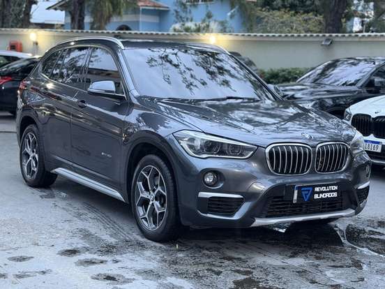 BMW-X1-2.0 16V TURBO ACTIVEFLEX SDRIVE20I X-LINE 4P AUTOMÁTICO BMW-X1-2017