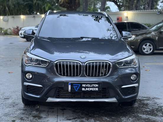 BMW-X1-2017