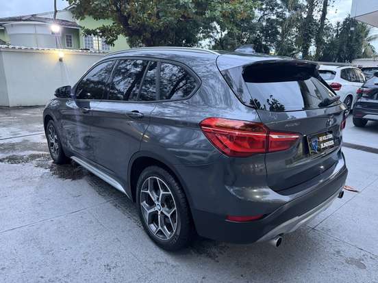 BMW-X1-2.0 16V TURBO ACTIVEFLEX SDRIVE20I X-LINE 4P AUTOMÁTICO BMW-X1-2017