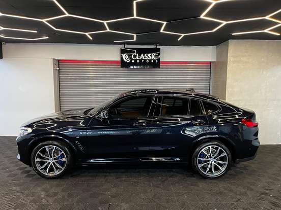 BMW-X4-2021