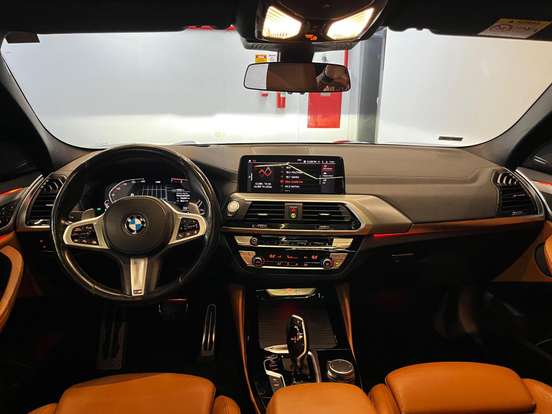 BMW-X4-2021