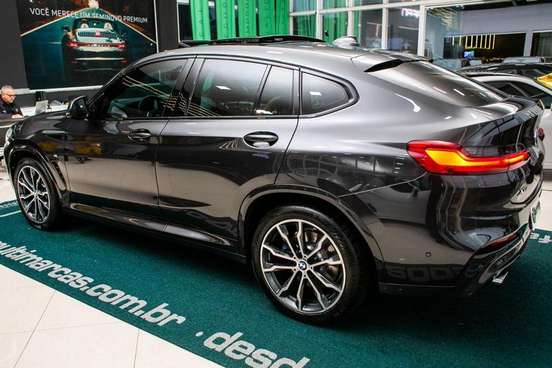 BMW-X4-2020