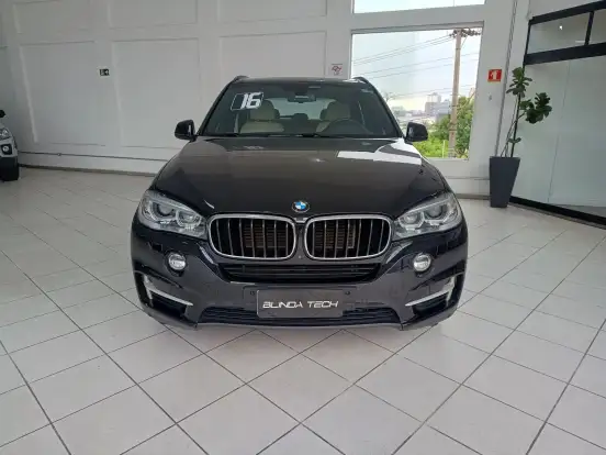BMW-X5-2015