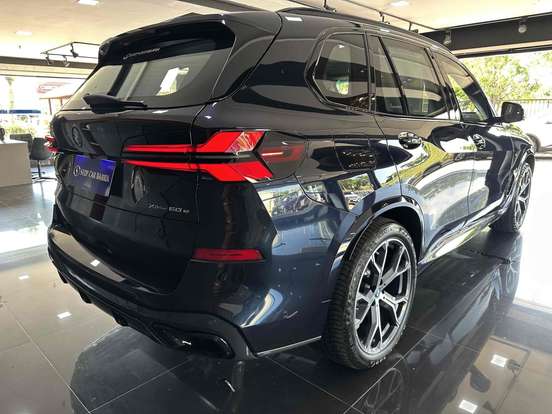 BMW-X5-2024