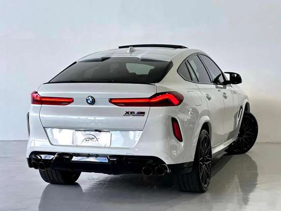 BMW-X6-2022