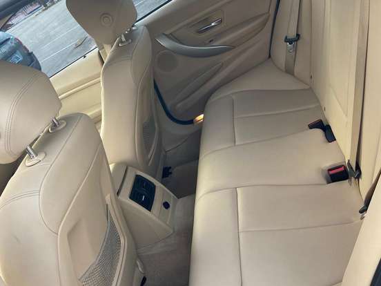 BMW-320i-2.0 16V TURBO ACTIVE FLEX 4P AUTOMÁTICO BMW-320i-2014
