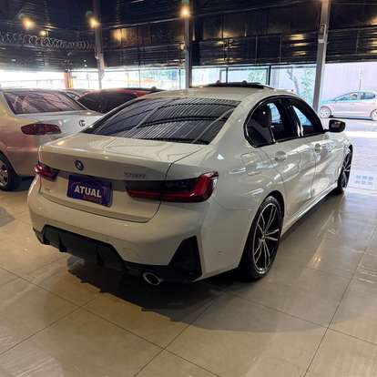 BMW-320i-2024