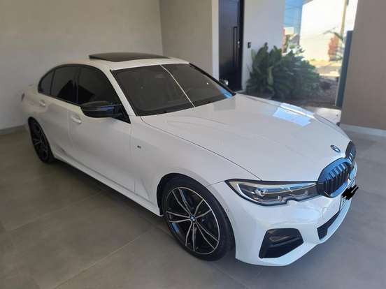 BMW-320i-2.0 16V TURBO GASOLINA M SPORT AUTOMÁTICO BMW-320i-2020