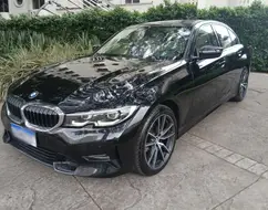 BMW 320i 2.0 16V TURBO GASOLINA SPORT AUTOMÁTICO BMW 320i 2.0 16V TURBO GASOLINA SPORT AUTOMÁTICO