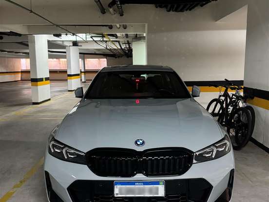 BMW-330e-2.0 16V TURBO HÍBRIDO M SPORT AUTOMÁTICO BMW-330e-2024