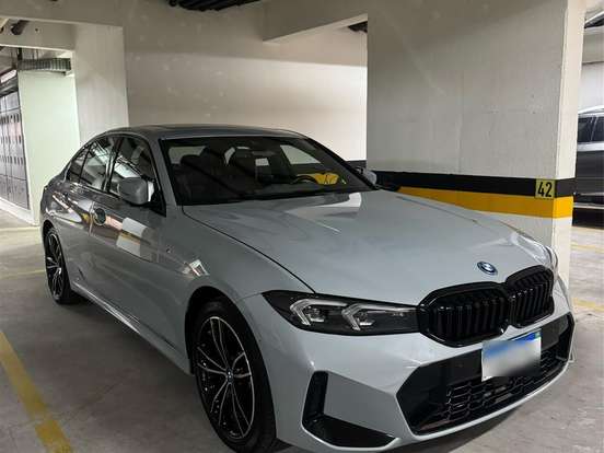 BMW-330e-2.0 16V TURBO HÍBRIDO M SPORT AUTOMÁTICO BMW-330e-2024