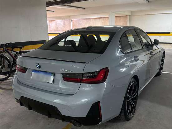BMW-330e-2.0 16V TURBO HÍBRIDO M SPORT AUTOMÁTICO BMW-330e-2024