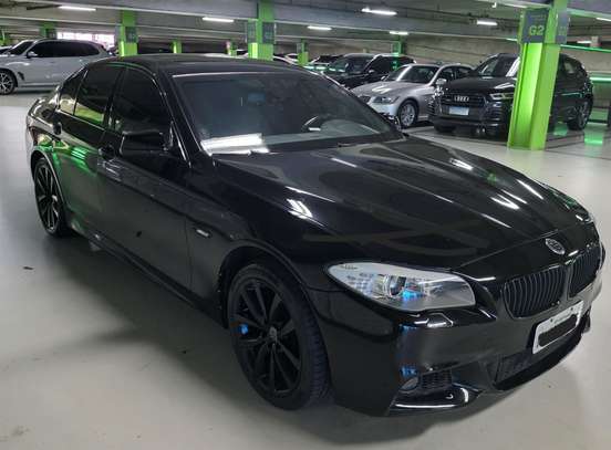 BMW-535i-2011