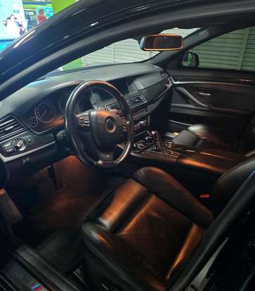 BMW-535i-2011