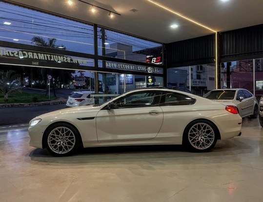 BMW-650i-2011