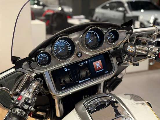 BMW-R 18-2023