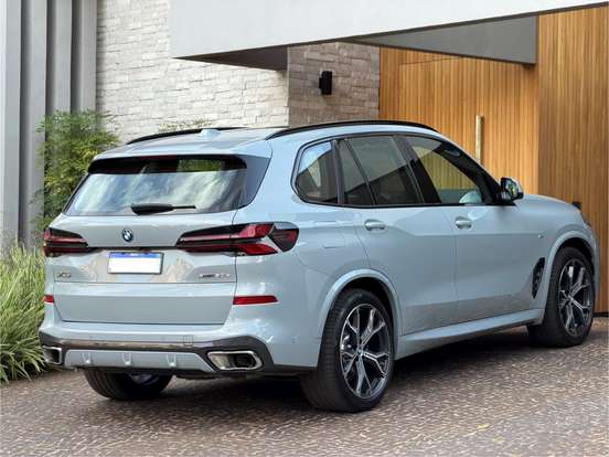BMW-X5-3.0 I6 TURBO HÍBRIDO XDRIVE50E M SPORT AUTOMÁTICO BMW-X5-2024