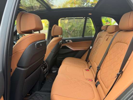 BMW-X5-2024