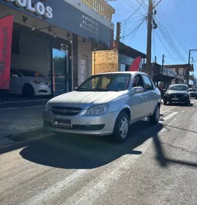 CHEVROLET CLASSIC 1.0 MPFI LS 8V FLEX 4P MANUAL CHEVROLET CLASSIC 1.0 MPFI LS 8V FLEX 4P MANUAL