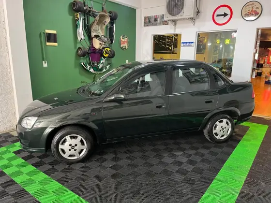 CHEVROLET CLASSIC 1.0 MPFI LS 8V FLEX 4P MANUAL CHEVROLET CLASSIC 1.0 MPFI LS 8V FLEX 4P MANUAL