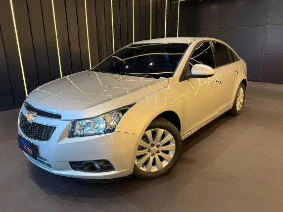 CHEVROLET CRUZE 1.8 LTZ 16V FLEX 4P AUTOMÁTICO CHEVROLET CRUZE 1.8 LTZ 16V FLEX 4P AUTOMÁTICO