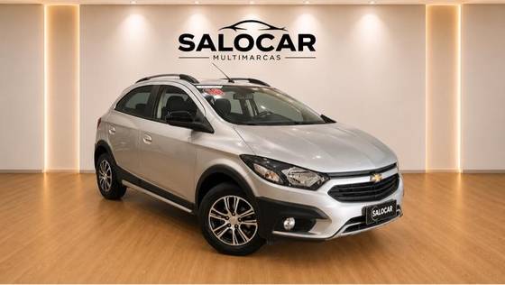 CHEVROLET ONIX 1.4 MPFI ACTIV 8V FLEX 4P AUTOMÁTICO