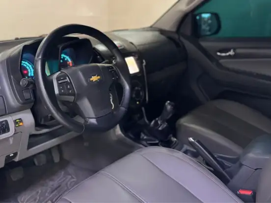CHEVROLET-S10-2.4 MPFI LTZ 4X4 CD 8V FLEX 4P MANUAL CHEVROLET-S10-2013