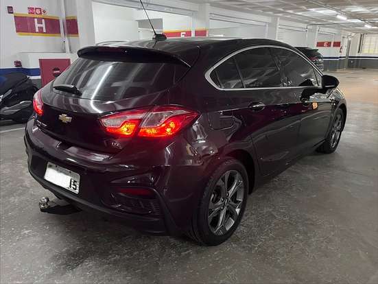 CHEVROLET-CRUZE-2017