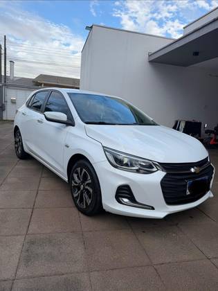 CHEVROLET ONIX 1.0 TURBO FLEX PREMIER AUTOMÁTICO