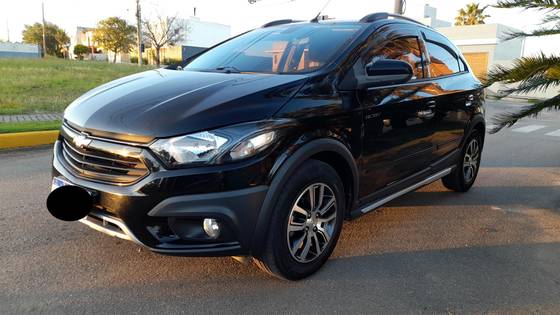 CHEVROLET ONIX 1.4 MPFI ACTIV 8V FLEX 4P AUTOMÁTICO