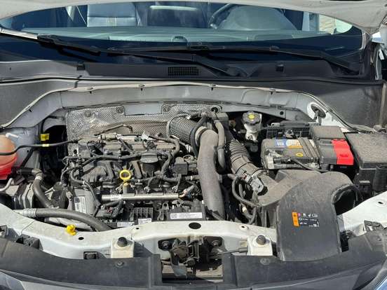 CHEVROLET-TRACKER-2023