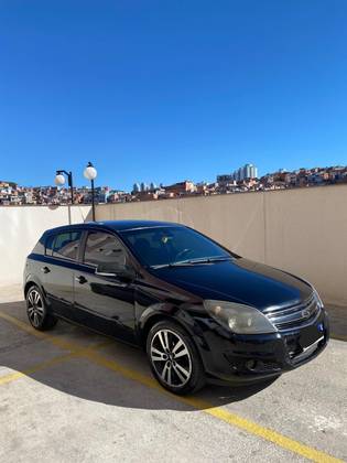 CHEVROLET VECTRA 2.0 MPFI GT HATCH 8V FLEX 4P AUTOMÁTICO