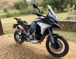DUCATI MULTISTRADA 1200 V4 S DUCATI MULTISTRADA 1200 V4 S