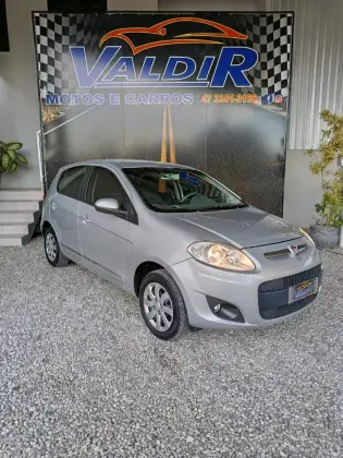 FIAT PALIO 1.4 MPI ATTRACTIVE 8V FLEX 4P MANUAL FIAT PALIO 1.4 MPI ATTRACTIVE 8V FLEX 4P MANUAL