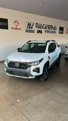 FIAT STRADA 1.0 TURBO 200 FLEX RANCH CD CVT FIAT STRADA 1.0 TURBO 200 FLEX RANCH CD CVT