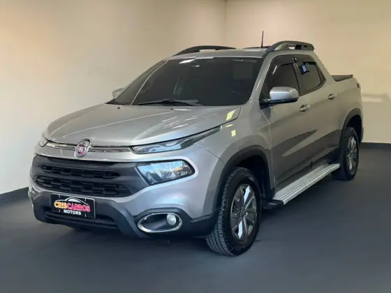 FIAT TORO 1.8 16V EVO FLEX FREEDOM AT6 FIAT TORO 1.8 16V EVO FLEX FREEDOM AT6