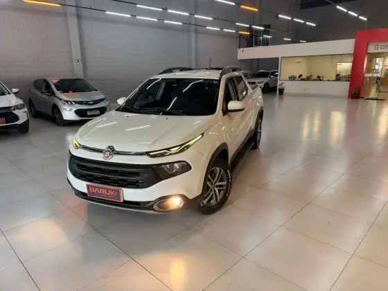 FIAT TORO 2.0 16V TURBO DIESEL FREEDOM 4WD AT9